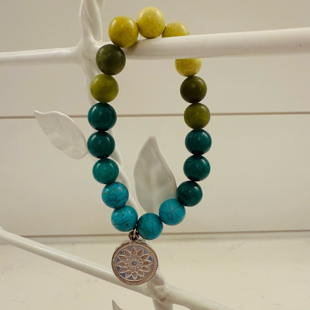 STELLA & DOT Turquoise Foundation Bracelet, B133TU - Picture 5 of 11